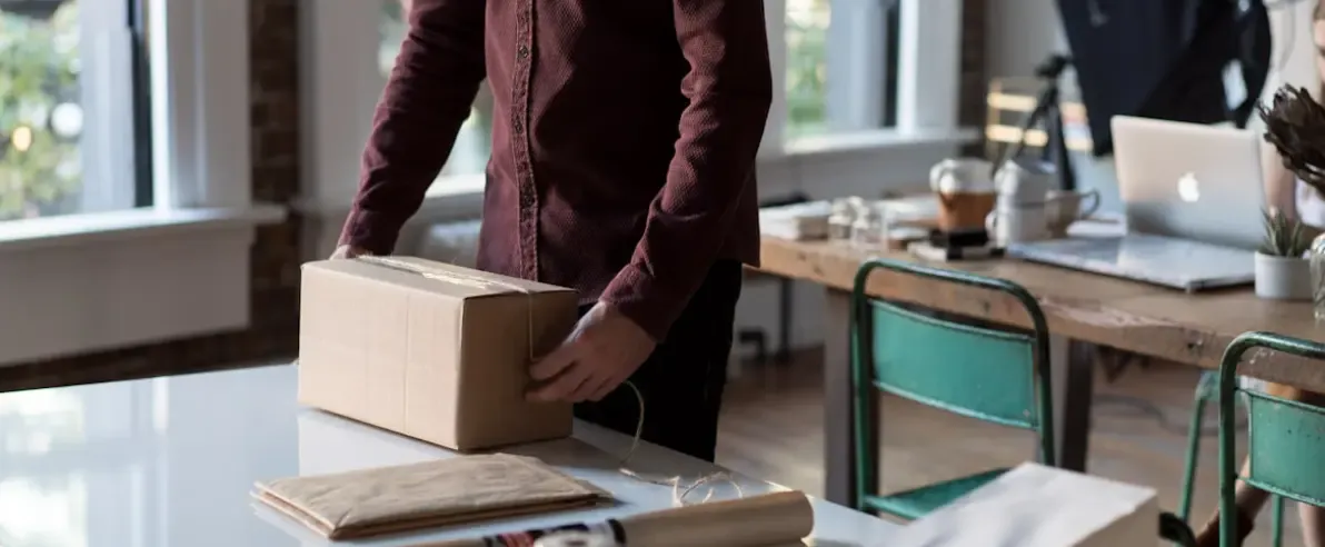 The Easy Way to Sell Online: Dropshipping
